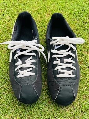 Nike Cortez Big Kids 6.5Y Black White Retro Running Shoes